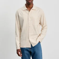 Another Aspect - Chemise 2.1 - Gold Stripe