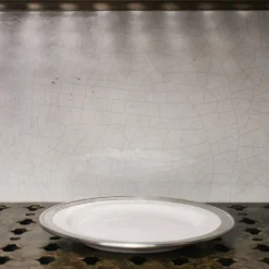 Assiette à dessert céramique et étain