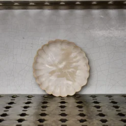 Assiette Flower Shell - Pauline M Ceramics
