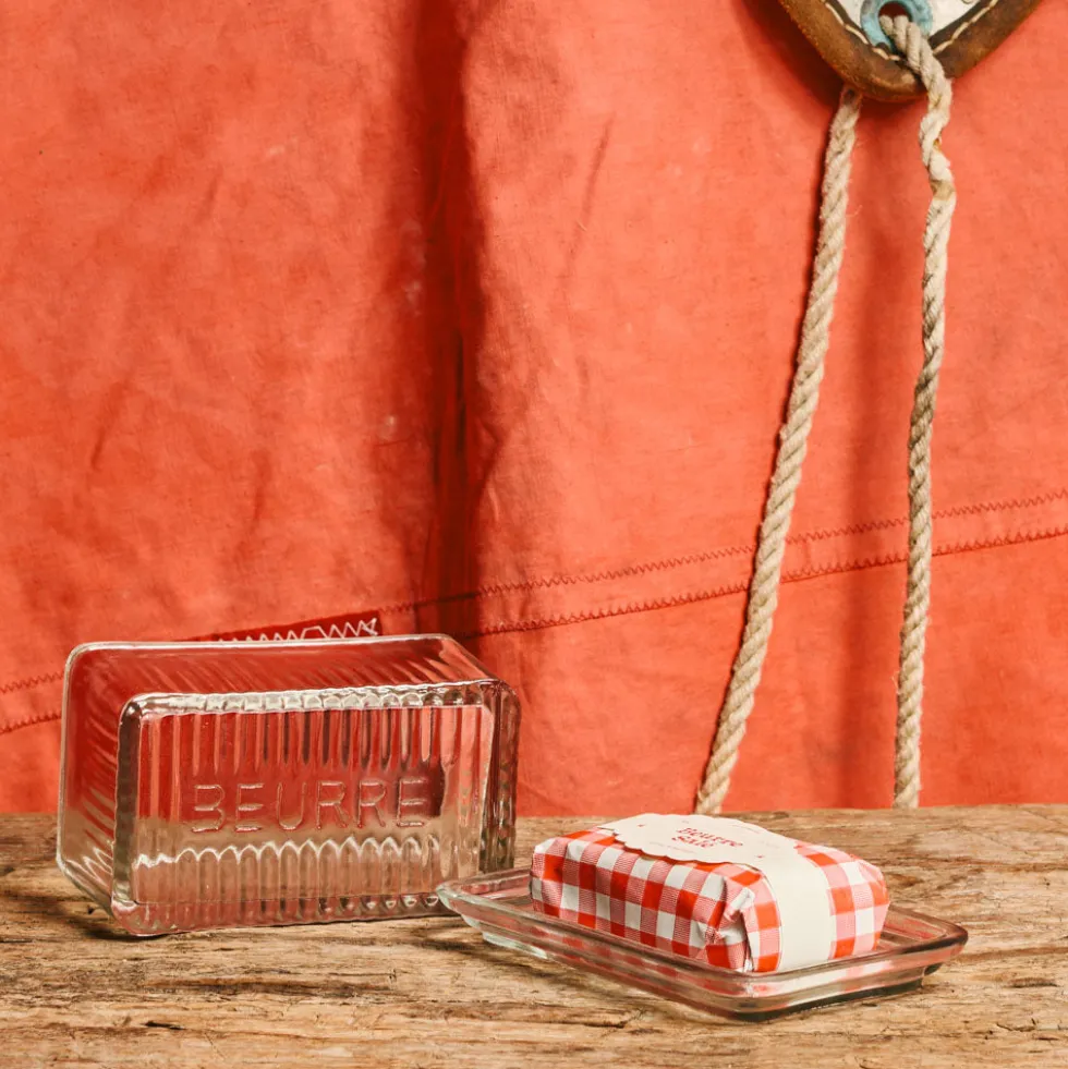 Beurrier en verre moulé