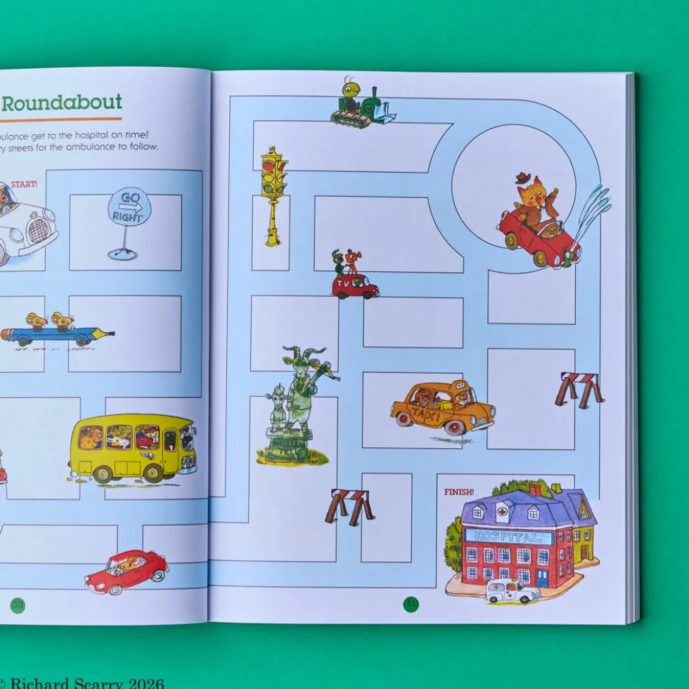 Big Busy Sticker Book - Richard Scarry