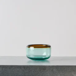 Bol transparent avec ligne ambre