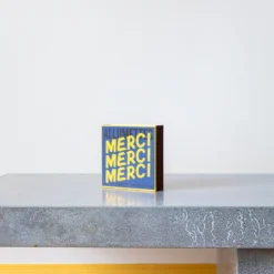 Boîte de 120 grandes allumettes - Merci Jaune