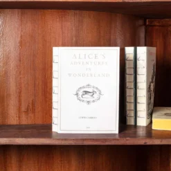 Carnet Alice's Adventures in Wonderland