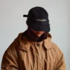 Casquette unisexe brodée Non Merci - Velours Noir