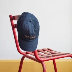 Casquette unisexe brodée Non Merci - Bleu Marine
