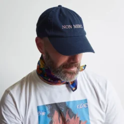 Casquette unisexe brodée Non Merci - Bleu Marine