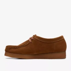 Clarks - Wallabee - Cola Suede