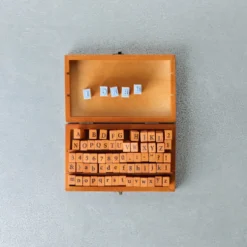 Coffret de tampons à encre - Lettres