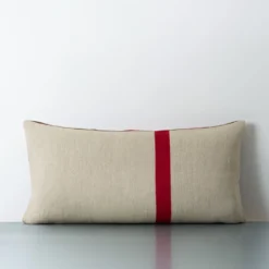 Coussin rectangulaire Manitoba - Rayures rouges