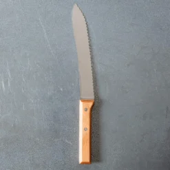 Couteau à pain