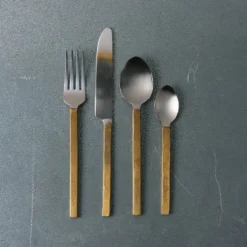 Cuillère gravée - Puebco