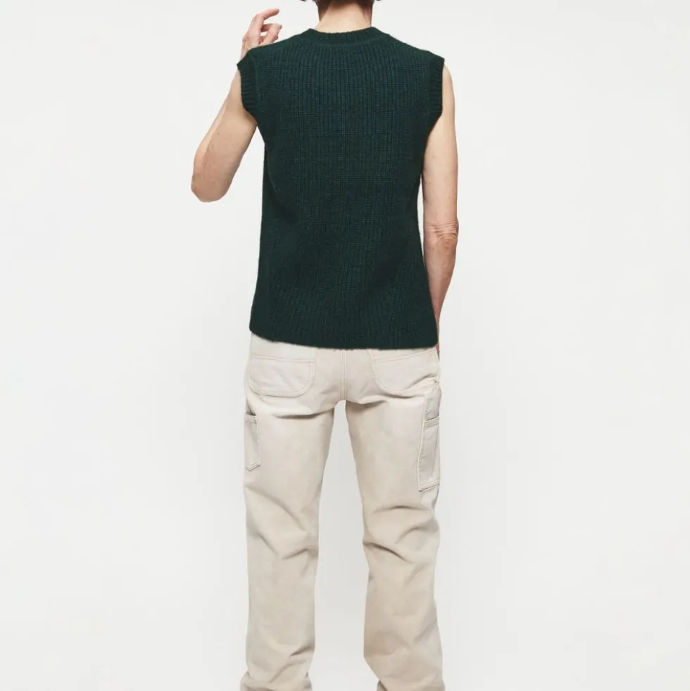 6397 - Gilet côtelé en V - Vert forêt