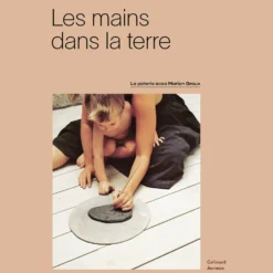 Livre - Les mains dans la Terre