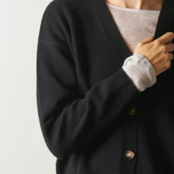 Merci - Gilet Lucia en Laine - Noir