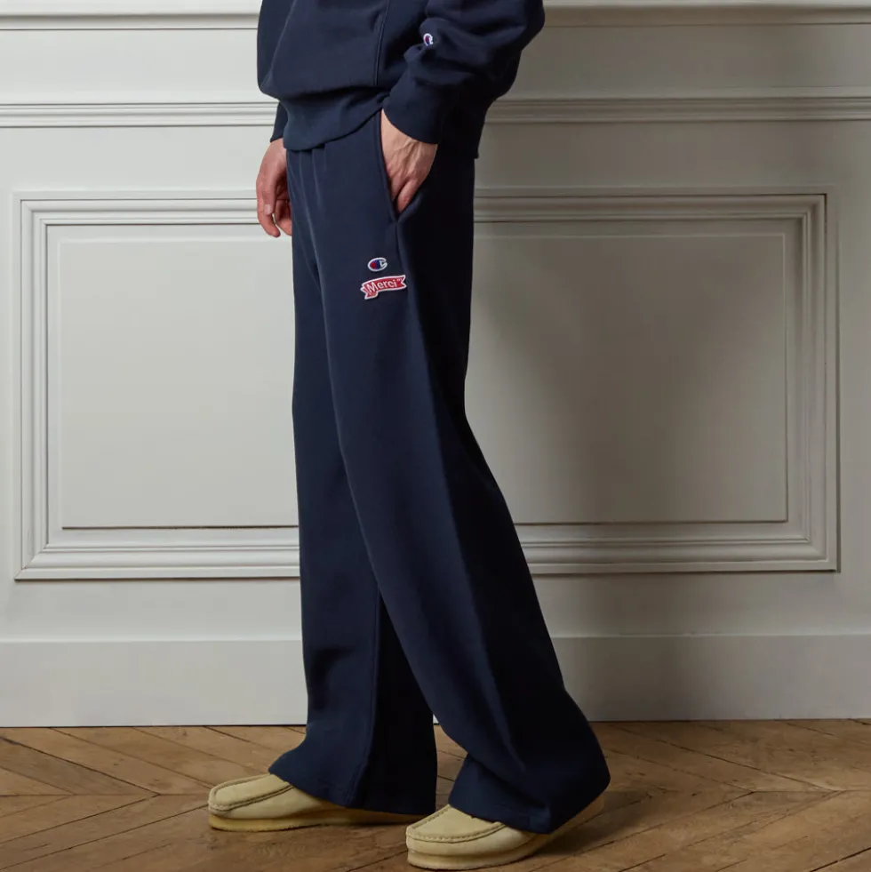 Merci x Champion - Jogging Straight Patch - Navy