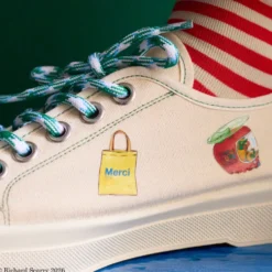 Merci x Richard Scarry x Bensimon - Baskets Romy B79 - Écru