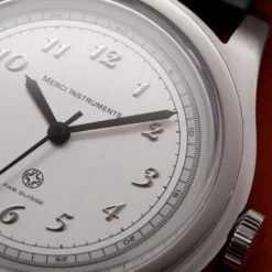 Montre LMM-01 : Numerals