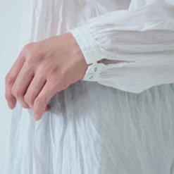 Pas de Calais - Blouse Soft Voile Crinkle Gather - Blanc
