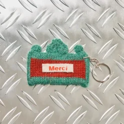 Porte clé Merci en tricot - Metro