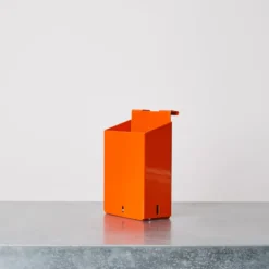 Rangement en métal - Orange