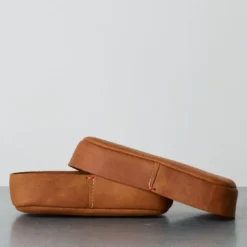 Rangement oval en cuir