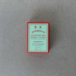 Savon sur corde - Huile d'amande douce - D.R. Harris And Co.