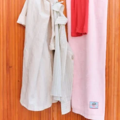 Serviette de bain en éponge - Rose Aube