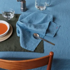Serviette de table en lin lavé - Bleu Primaire