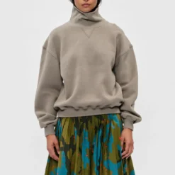 6397 - Sweat Deb - Dove