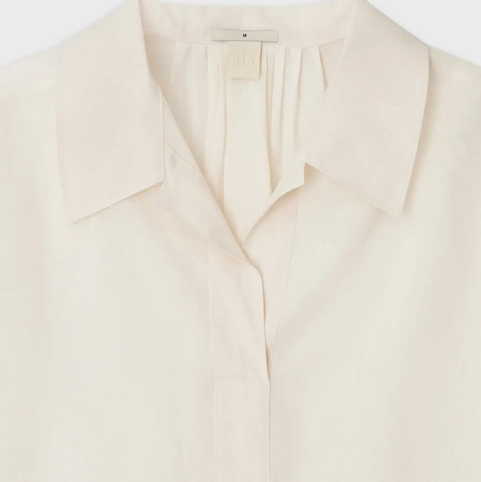 The Loom - Chemise Back Tuck - Beige Clair