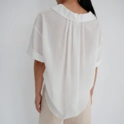 The Loom - Chemise Back Tuck - Beige Clair