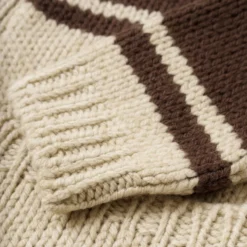 Universal Works - Cardigan Langdale - Écru & Marron