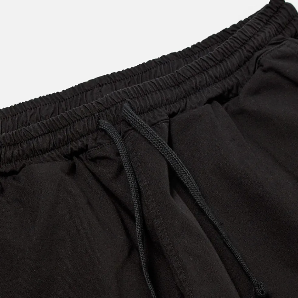 Universal Works - Short Simple Kelly - Noir