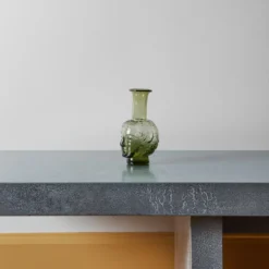 Vase portrait - Olive