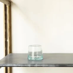 Verre conique en verre soufflé